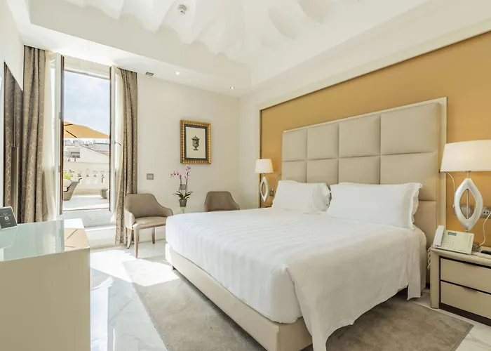 Aleph Hotel, Curio Collection By Hilton מלון