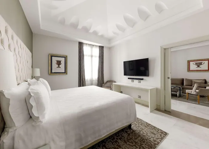 Aleph Hotel, Curio Collection By Hilton מלון