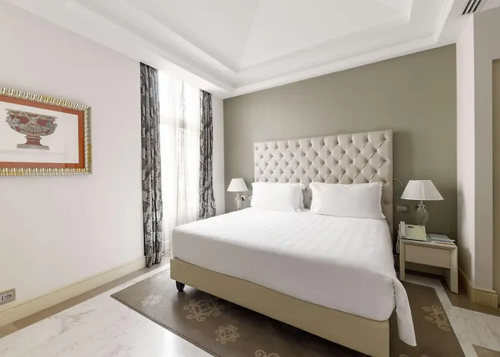 מלון Aleph Hotel, Curio Collection By Hilton