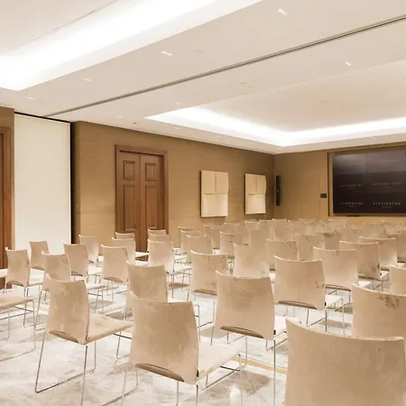 Aleph Hotel, Curio Collection By Hilton Hotel Rom